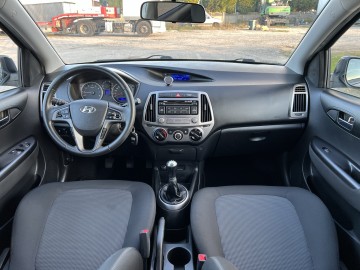 Hyundai i20 1.25 BENZYNA Klimatyzacja Ledy Tempomat 2xKOŁA