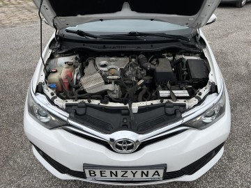 Toyota Auris BENZYNA Klimatronik Nawigacja Koła Lato+Zima