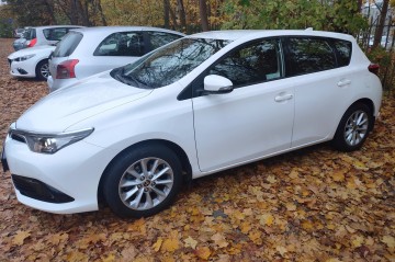 TOYOTA AURIS II