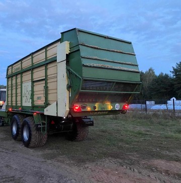 Sprzedam przyczepę zbierająca Krone xxl