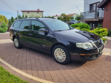 Sprzedam VW Passat B6 1.9 TDI 105KM