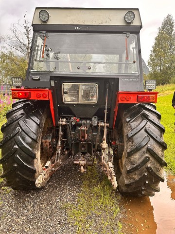 Dobry stan ciągnik Zetor 6245 4WD