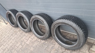 Opony zimowe 235/55R17 Good Year 4Seasons 6mm