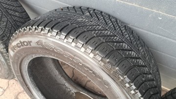 Opony zimowe 235/55R17 Good Year 4Seasons 6mm