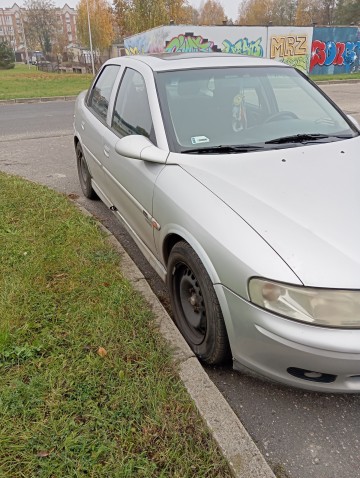 Sprzedam Opel Vectra b