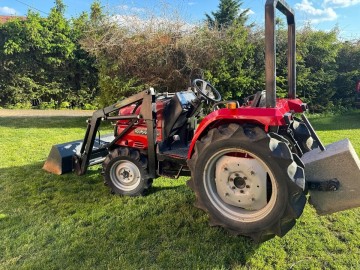 Ciągnik Kubota Saturn X