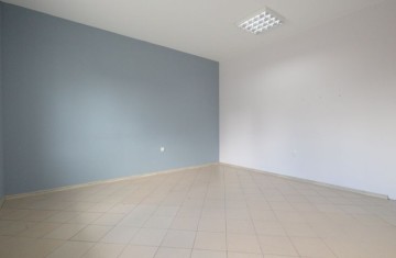 Do wynajęcia lokal handlowo-usługowy o pow. 30m2