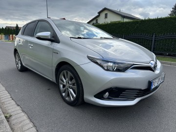 Toyota Auris FULL*1.8 HYBRID*||60722 km||*Opłacona*SERWIS