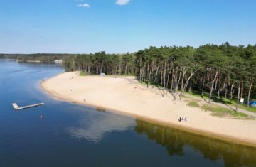 Luksusowy dom z widokiem na jezioro i las