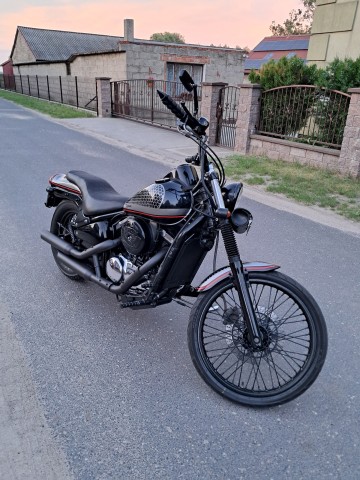 Piekny kawasaki vn 800 kat.A2