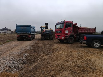 Usługi Koparko-Ładowarka minikoparką transport