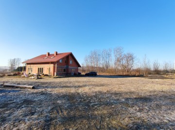 Sprzedam dom o pow. 155m2 -duża działka -15 km od Konina