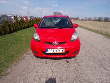 TOYOTA AYGO 1.0 BENZ
