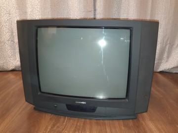 Telewizor 25" firmy Daewoo