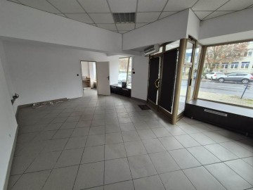 Wynajmę lokal o pow. 60m2 w Centrum Konina -3.400zł netto/mc