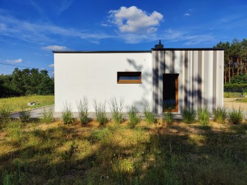 Sprzedam nowy dom w sąsiedztwie lasu-4 pokoje, działka 2430m