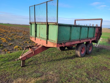 Rozrzutnik obornika Tandem 6 ton