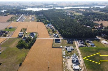 Na sprzedaż nowe domy w sąsiedztwie jeziora i lasu w Skulsku