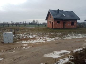 Sprzedam roczny dom nad jeziorem Gopło
