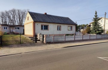 Sprzedam lub zamienię mały dom z budynkiem gosp. - Krzymów