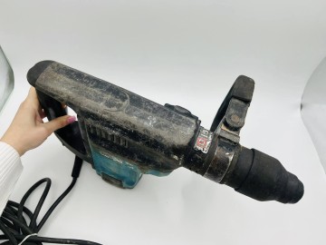 Młot Makita HR4000C