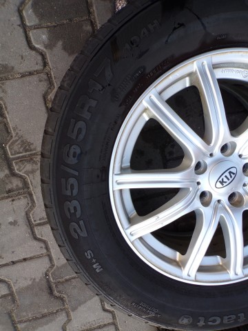 SPRZEDAM ALUFELGI KIA SPORTAGE