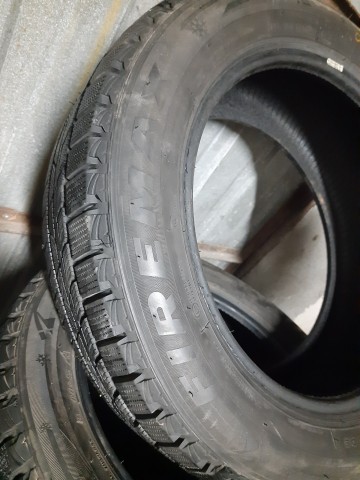 Opony zimowe 205/55 R16 jak nowe