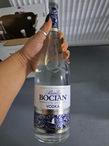 WÓDKA BOCIAN 0,7 l 15 butelek