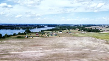 Jezioro Gopło – Działka z linią brzegową