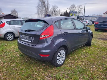 Sprzedam ,  Ford Fiesta MK7 1.2 benzyna ,