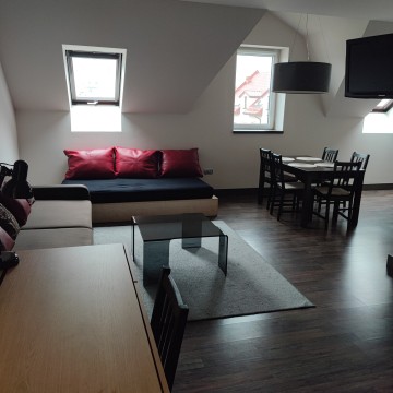 Mieszkanie 2 pokojowe ok 70m2 ul.3Maja Stary Konin