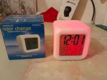 Zegarek budzik elektroniczny LED. NOWY