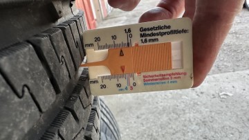 Opony letnie Neolin NeoSport 225/55 R17 jak nowe 2022 rok