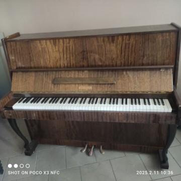 Sprzedam pianino