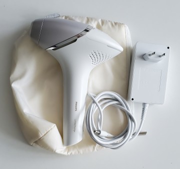 Depilator Philips Lumea Prestige BRI953