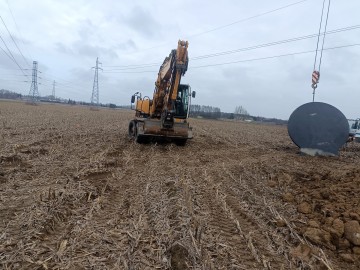 Usługi koparką kołową o wadze 20 t