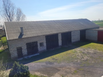 Dom Budynki Garażowo Gospodarcze