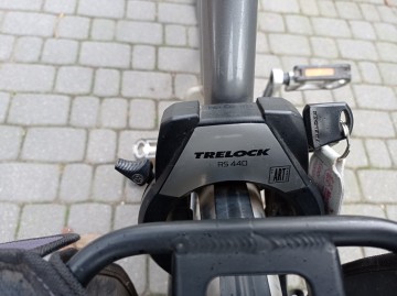 Giant elektryczny