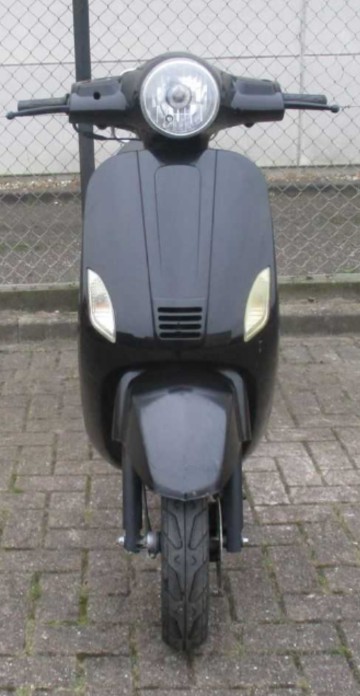 Skuter Xini Riva 50cm3 2013r