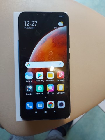 Sprzedam Xiaomi redmi 9a dual SIM jak nowy LTE 6,5 cala