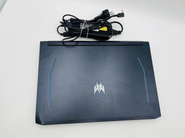 Laptop Acer helios 300 N18I3 16/512 GB
