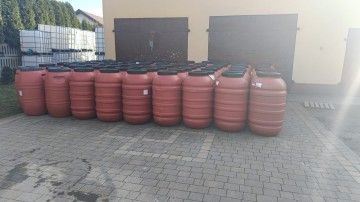 Beczki 220l