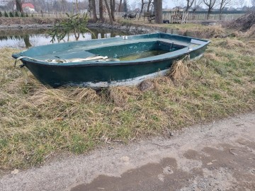 łódka 750 zł
