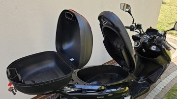 Yamaha Majesty/MBK Skyliner 2 kaski gratis