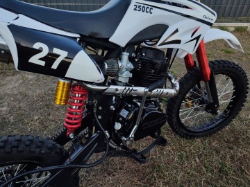Cross 250CC,stan idealny 2024r, 5 biegowy