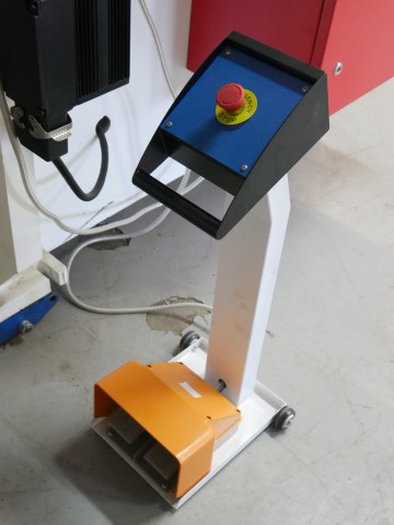 Hydrauliczna prasa krawędziowa
