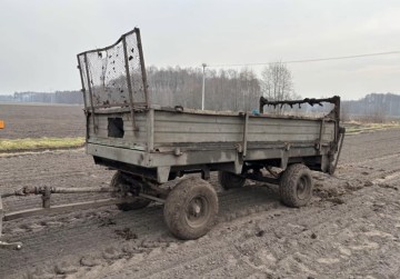 Rozrzutnik obornika dwuosiowy agromet czarna białostocka