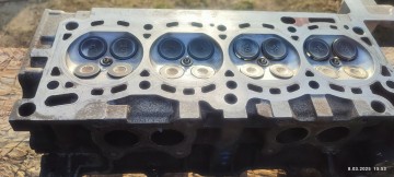 Głowica do nissana primery P11 1.8