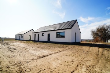 Skulsk – Nowoczesne osiedle 8 domów jednorodzinnych