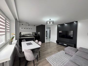 Konin, os. Zatorze - 4 pok. - 81 m2 - taras 12 m2 - 2 piętro